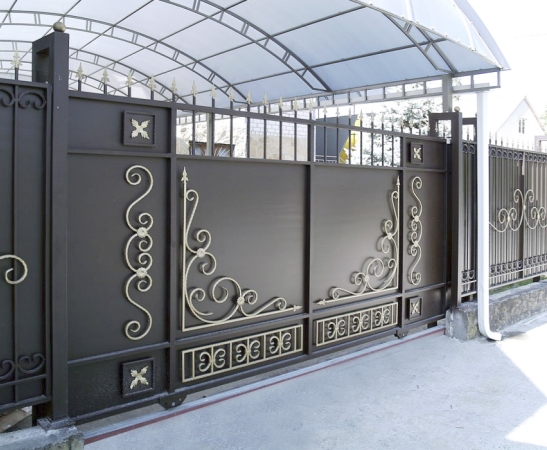 Металлические ворота в Каневской