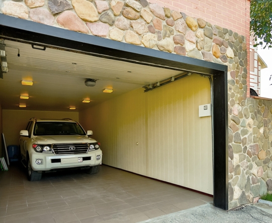 Подъемные ворота в Каневской