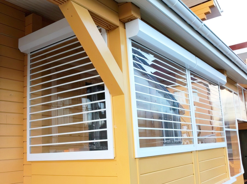 Прозрачные в Каневской